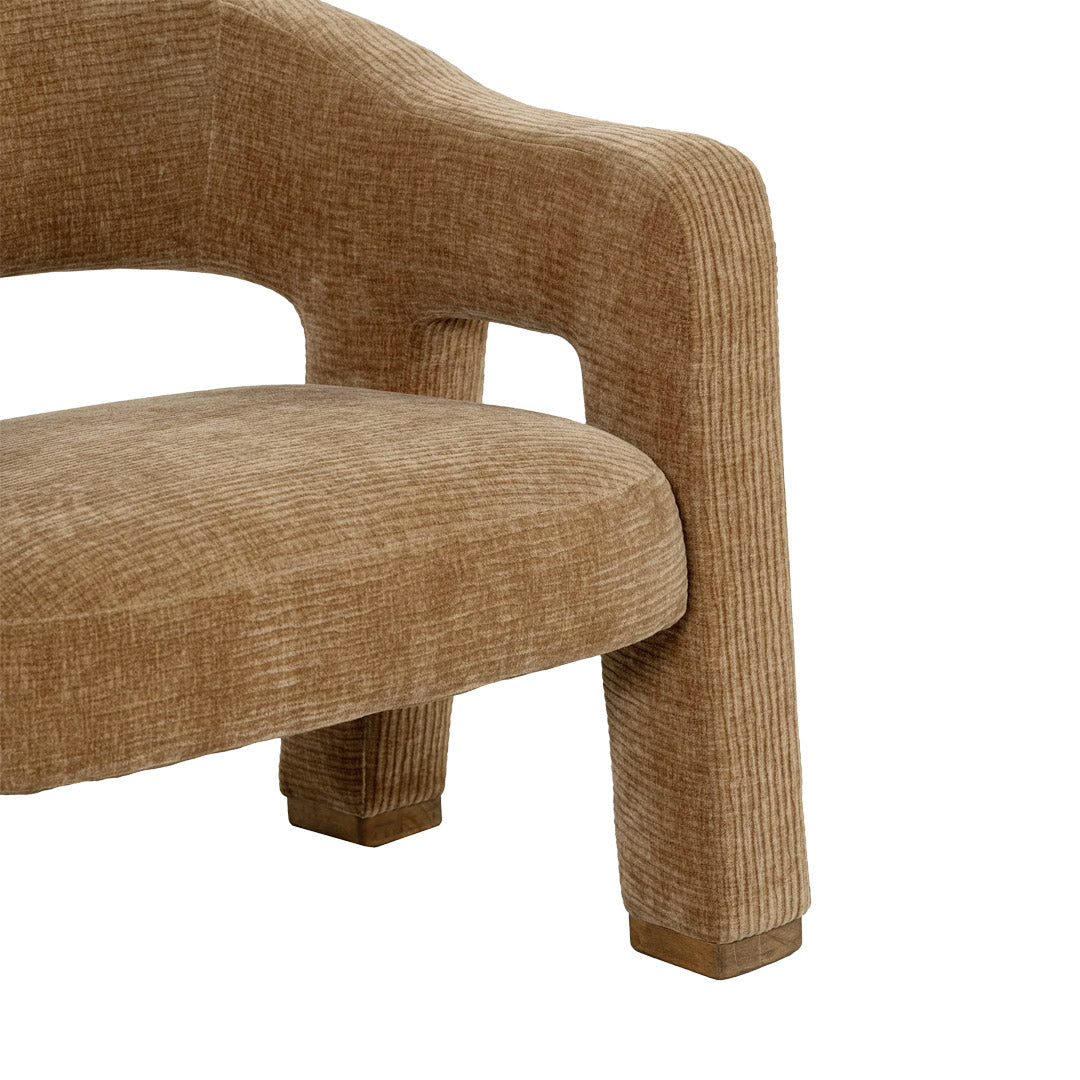 Quinn Club Chair
