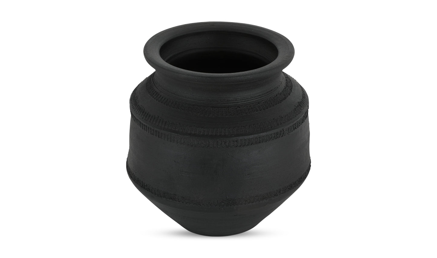Astra Vessel | Black Terracotta