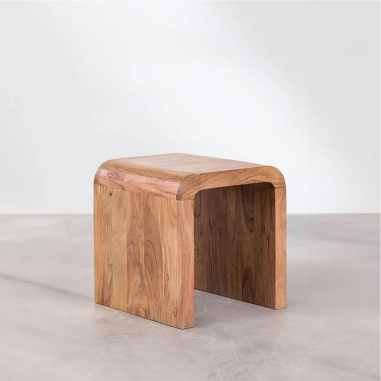 Form Curve Side Table