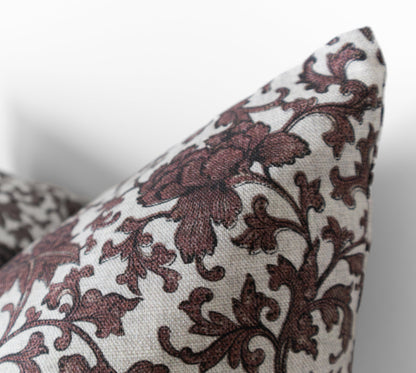 Eleanor | Vintage Floral Pillow Cover