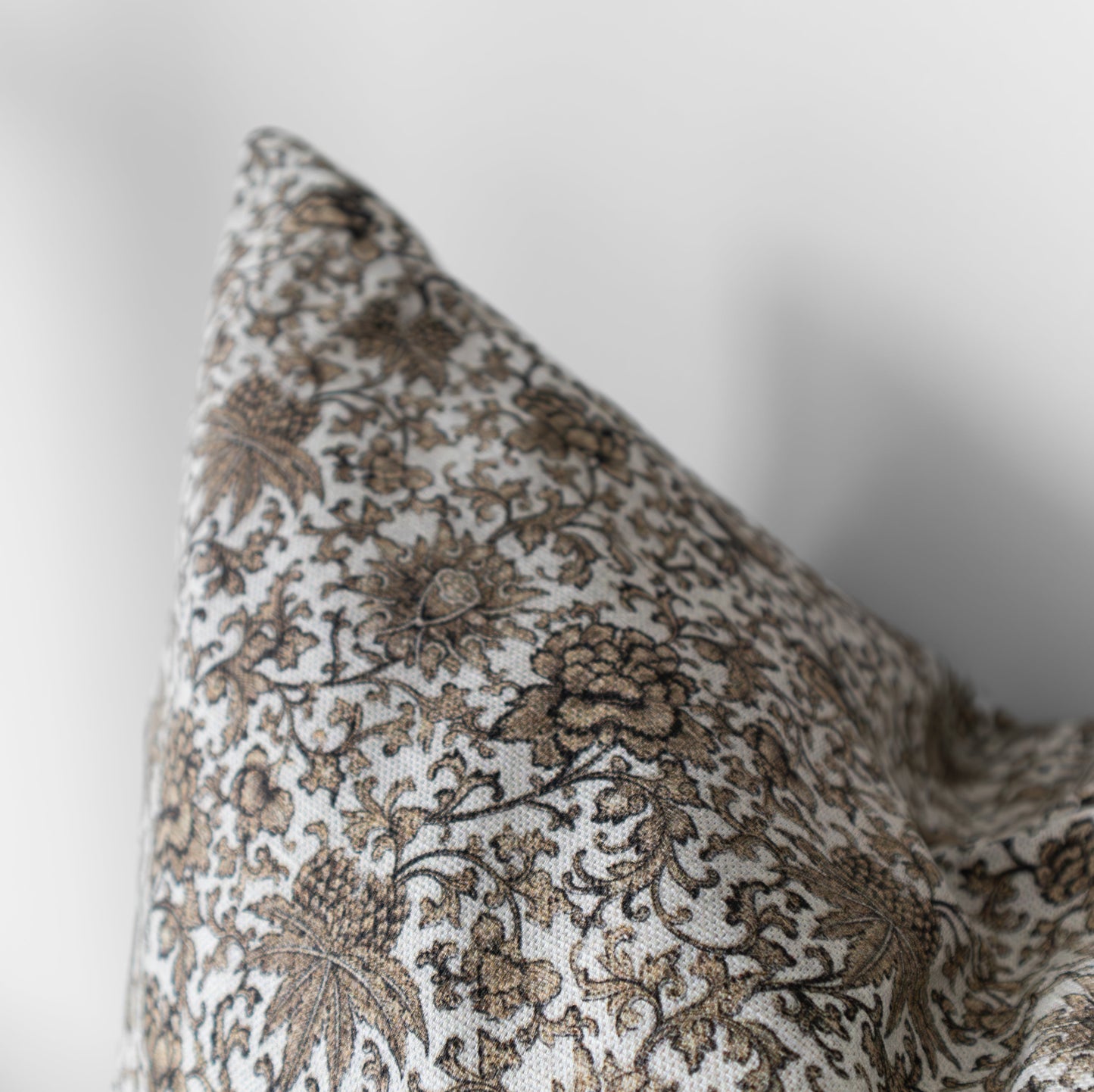 Odessa | Vintage Floral Pillow Cover
