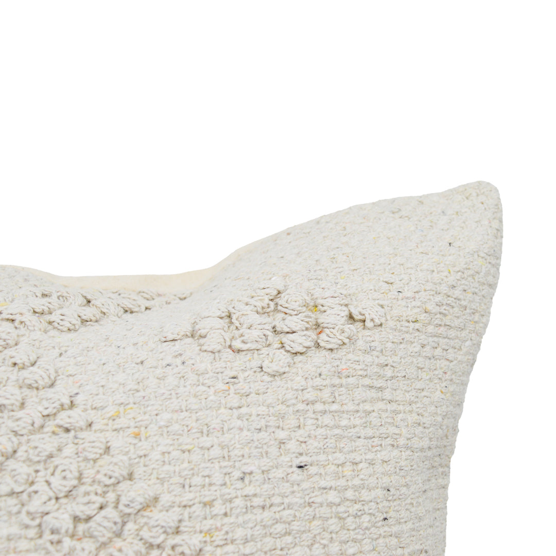 Leo Natural Diamond Cushion