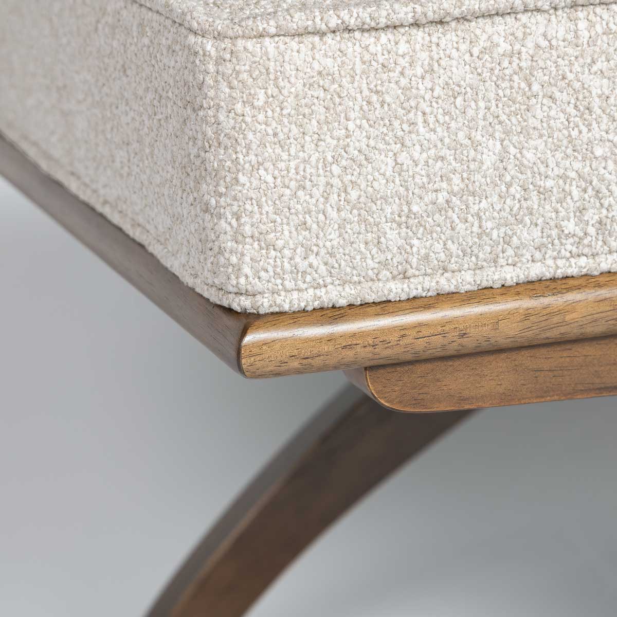 Austin Bench | Buff