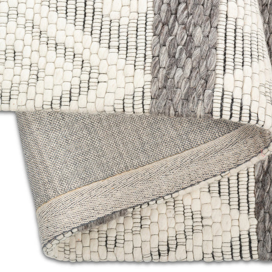 Chinook Handmade Wool Rug - Gray Diamond
